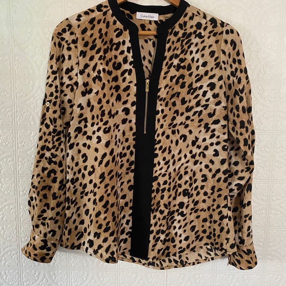 Calvin Klein | Animal Print Leopard Split Neck Zipper Tunic |Extra Small - Picture 2 of 5